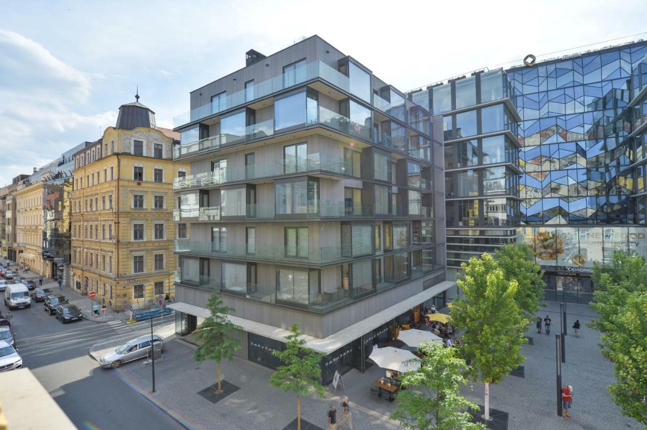 Kafka'S Head Apartment Prag Exteriör bild